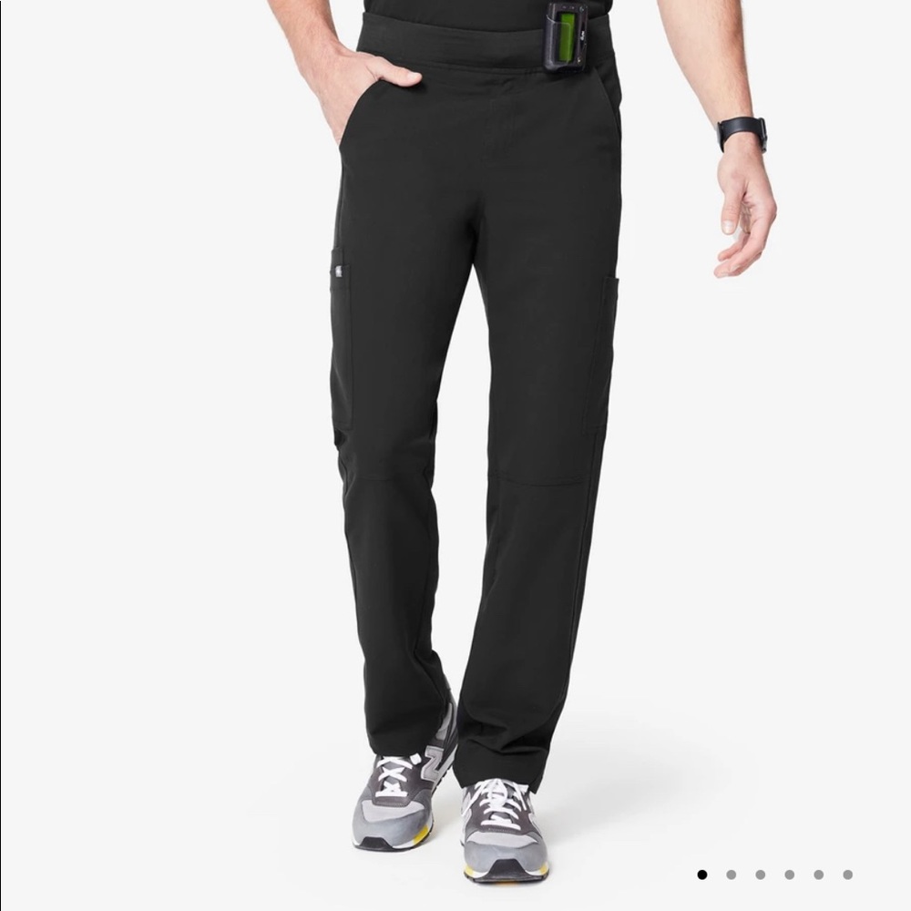 Figs Axim cargo scrub pant size small male